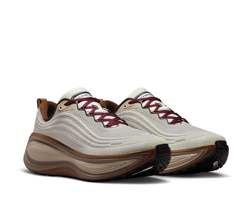 Nike Vomero Plus "Sail" - Image 3