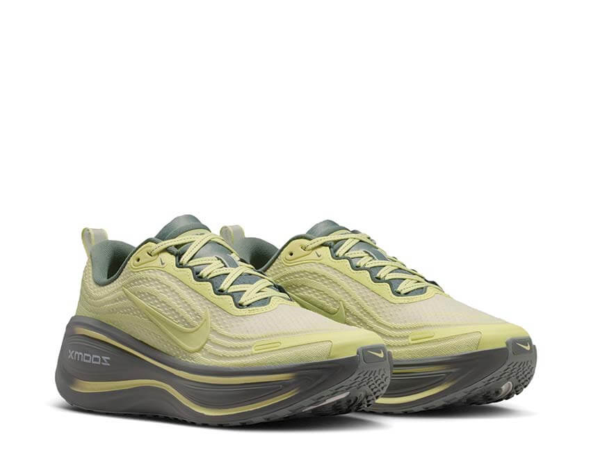Nike Vomero Plus SE W "Life Lime" - Image 3