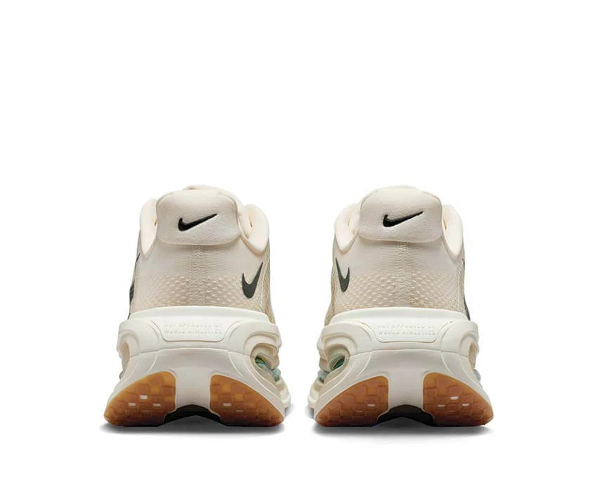 Nike Vomero Premium "Sanddrift" - Image 4