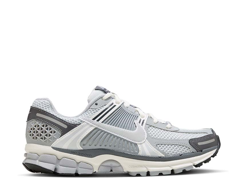Nike Zoom Vomero 5 W