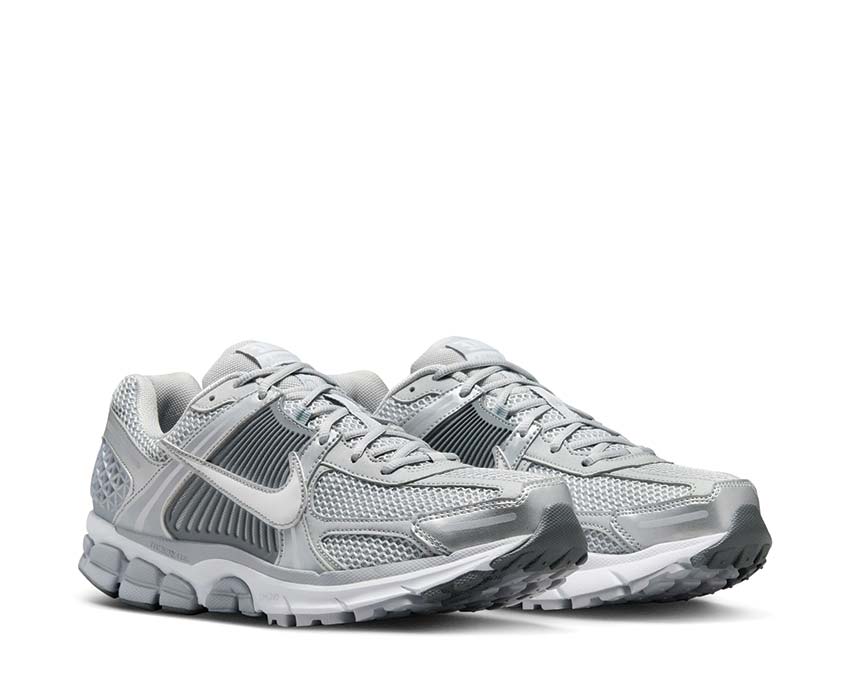 Nike Zoom Vomero 5 "Cool Grey" - Image 2