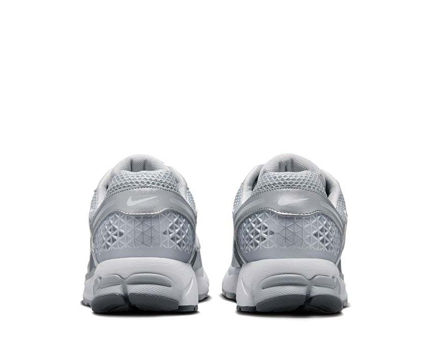 Nike Zoom Vomero 5 "Cool Grey" - Image 3