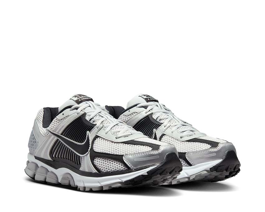 Nike Zoom Vomero 5 - Image 3