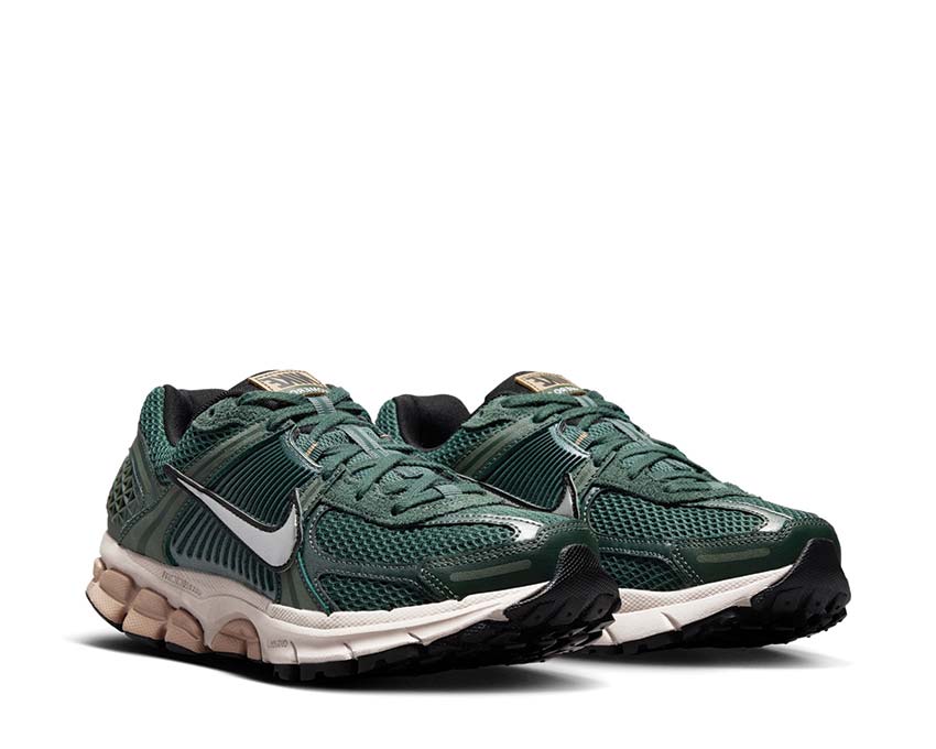 Nike Zoom Vomero 5 W "Vintage Green" - Image 2
