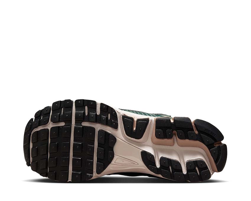 Nike Zoom Vomero 5 W "Vintage Green" - Image 5