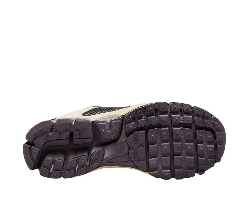 Nike Zoom Vomero 5 - Image 3