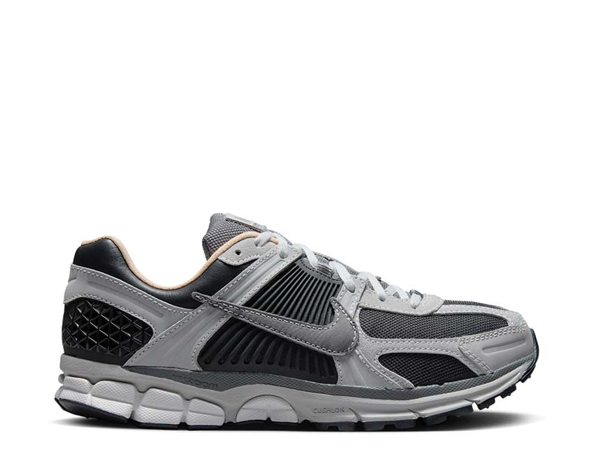 Nike Zoom Vomero 5 "Smoke Grey"