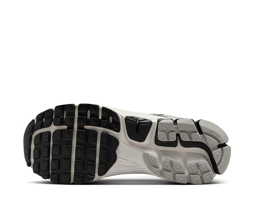 Nike Zoom Vomero 5 W "Photon Dust" - Image 5
