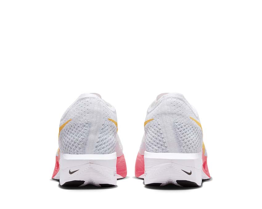 Nike ZoomX Vaporfly Next 3% W - Image 4