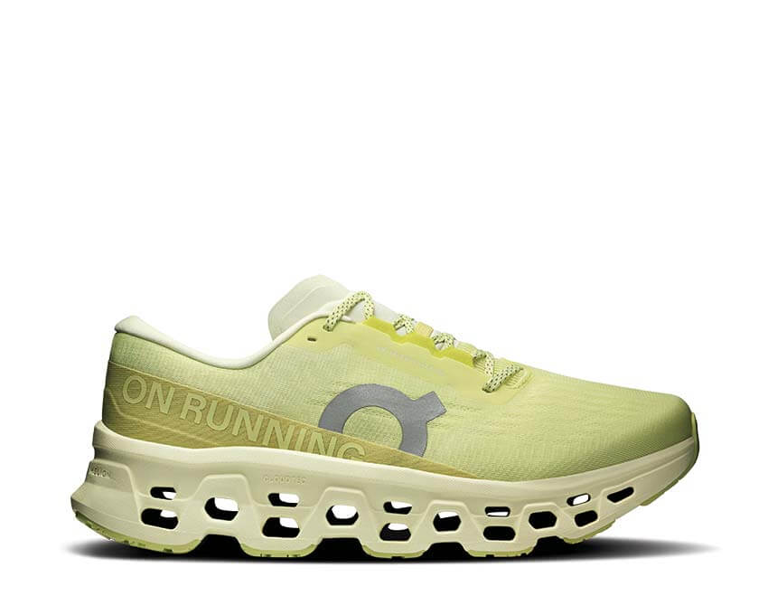 On Cloudmonster 3 W "Limelight"