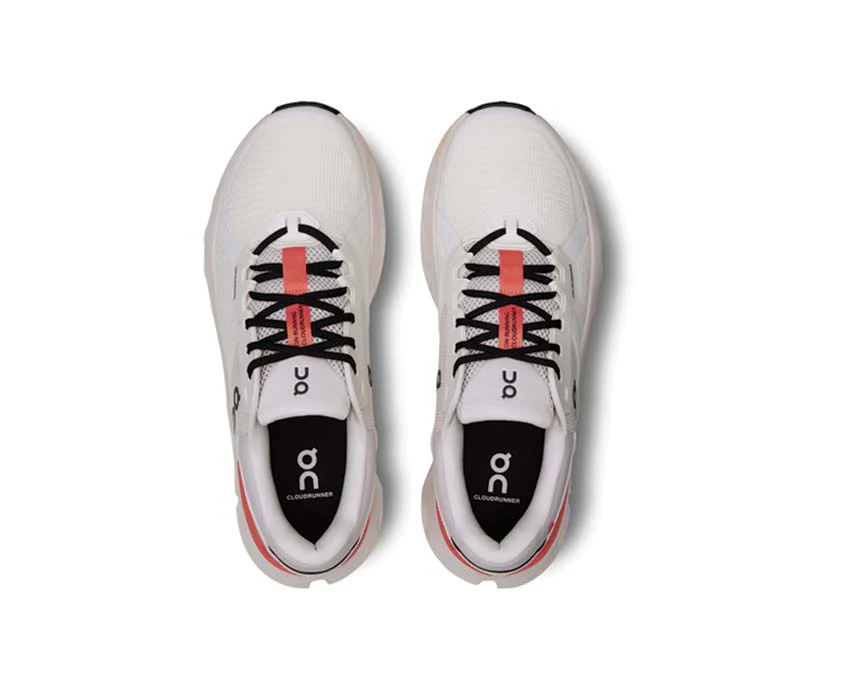 On Cloudrunner 2 - Image 4