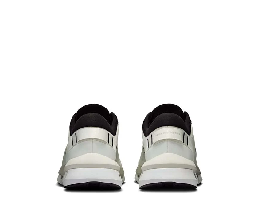 On Cloudzone "Ice" - Image 3