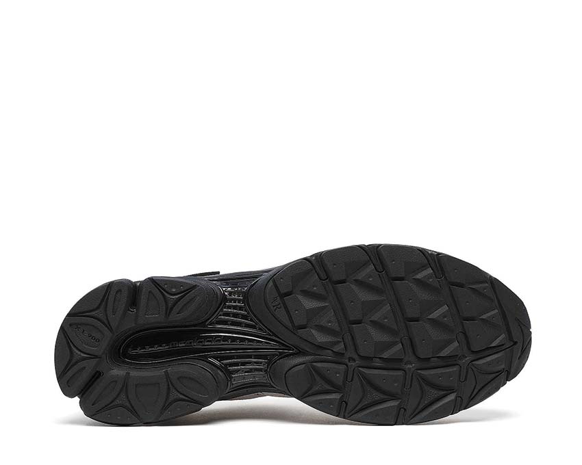 Saucony ProGrid Triumph 4 Gorpcore "White Sand" - Image 5