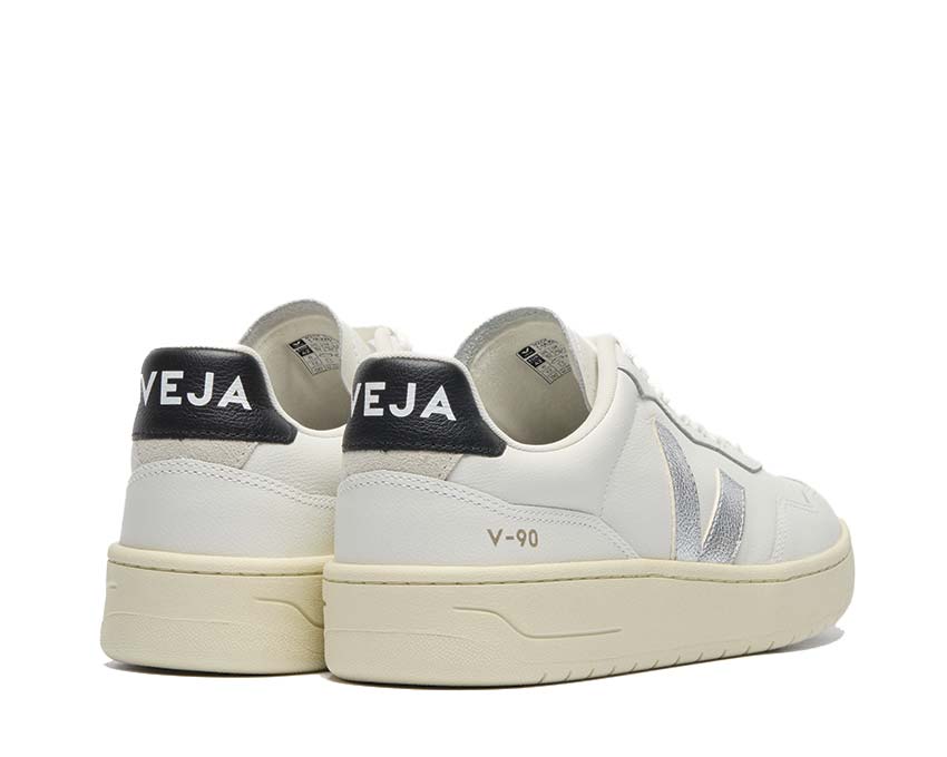 Veja V-90 O.T. Leather "Silver" - Image 4